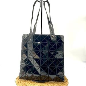 ISSEY MIYAKE BAO BAO BLACK LUCENT BLACK GEOMETRICAL ZIP TOTE SHOULDER HOBO BAG